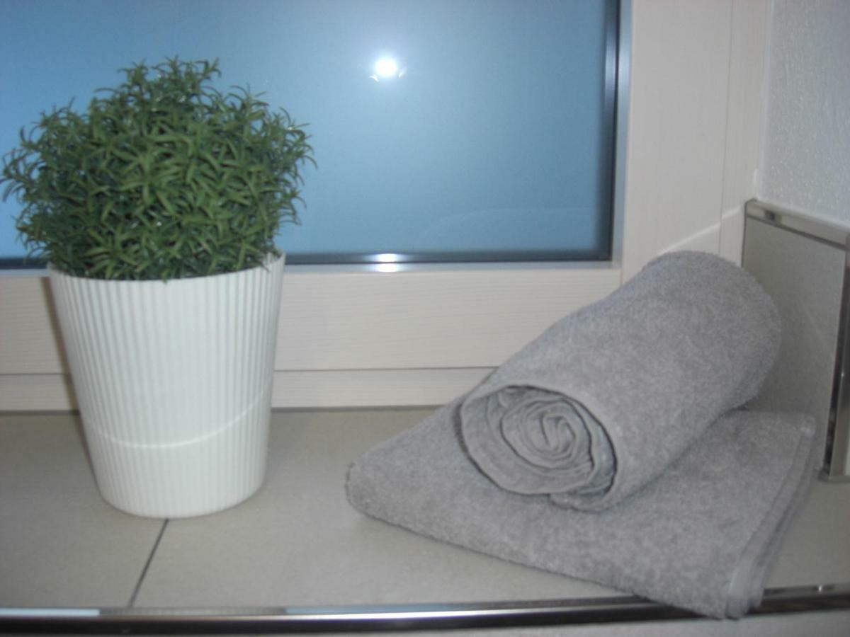 Die Gartenwohnung - Tanja Tipotsch Schwendau Exterior foto